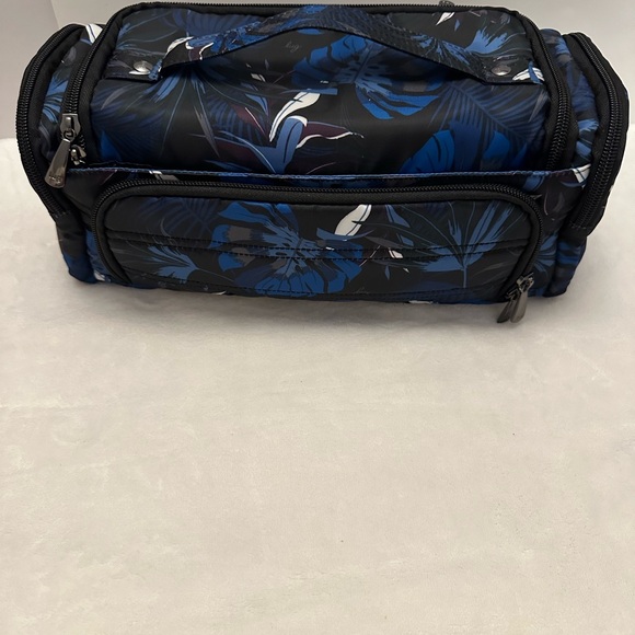 Lug Trolley Cosmetic Case in Botanical Black - Picture 2 of 12